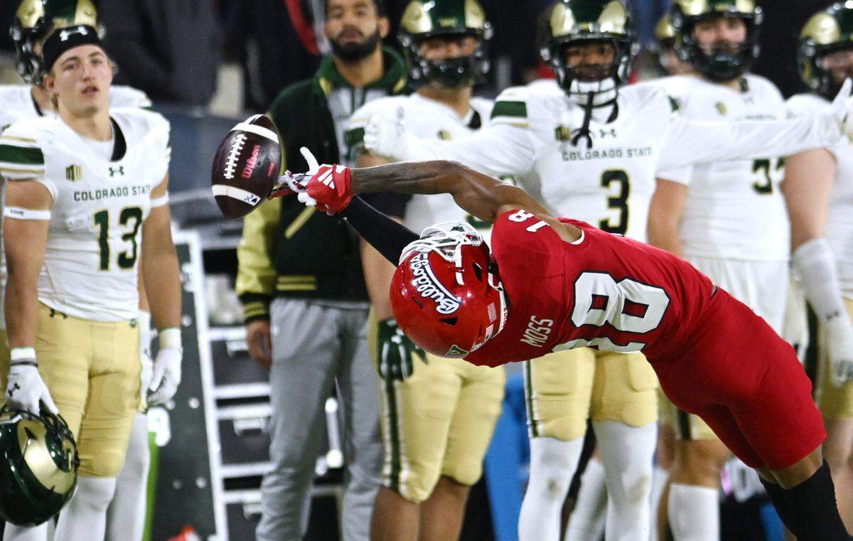 Fresno State’s Jalen Moss misses a catch in the game against Colorado State Saturday, Nov. 23, 2024 in Fresno.