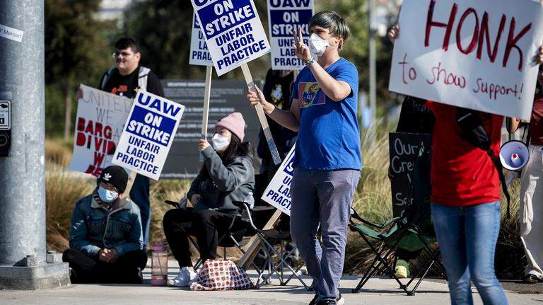 Some UC students struggle as academic worker strike continues with finals approaching