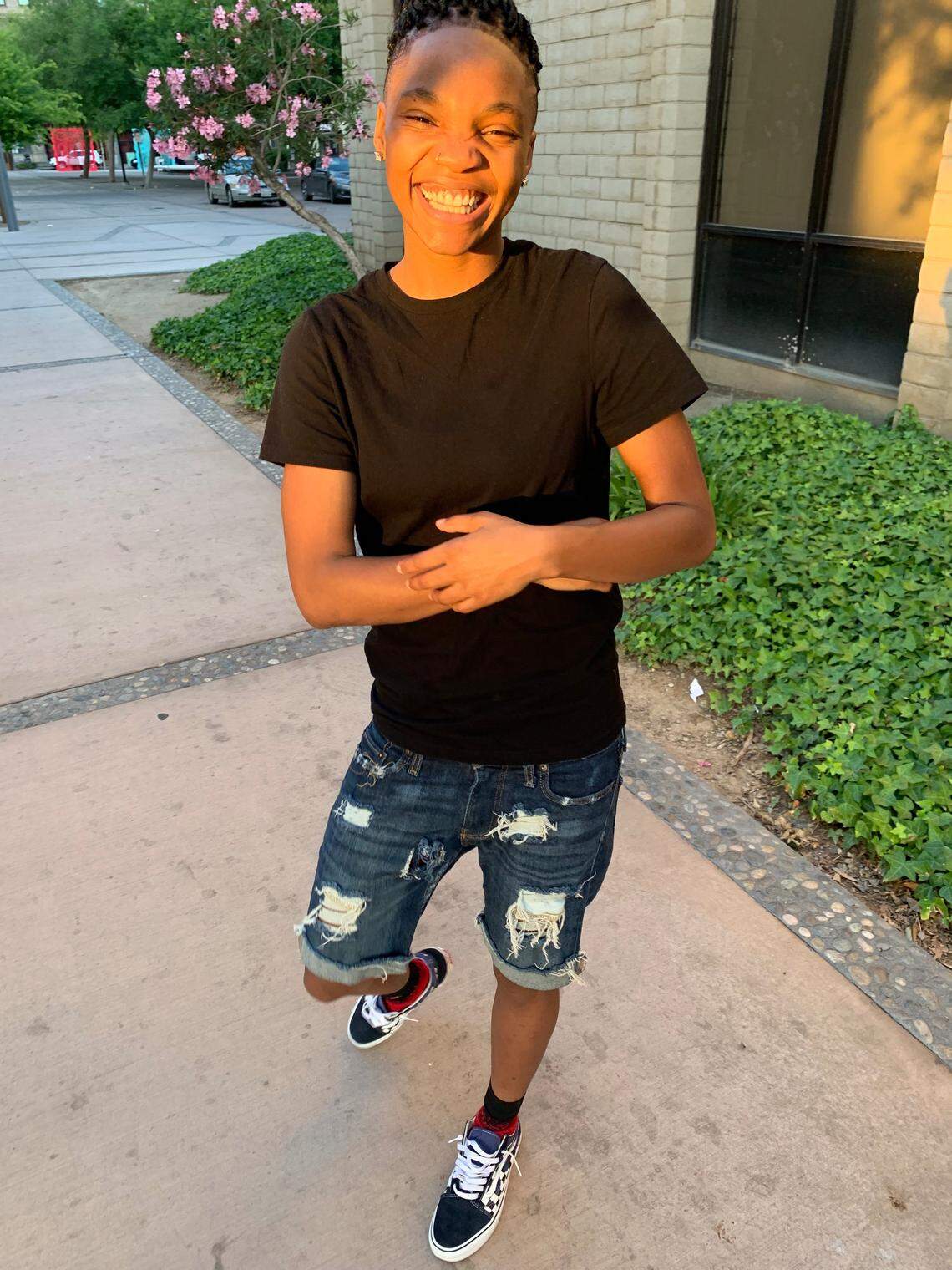 Jerrene Richardson, a college student, began her CalFresh application at the West Fresno Family Resource Center’s annual back to school event in August.