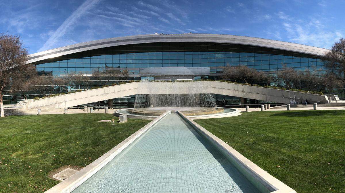 Fresno City Hall is seen in a Bee file photo from March 2021.