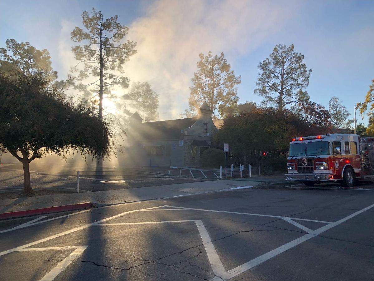 A fire that appeared to start in the kitchen Thursday, Nov. 16, 2023, damaged Oggi Cosi Si Mangia, an Italian restaurant, in Tower District, a Fresno Fire Department spkoesperson said.