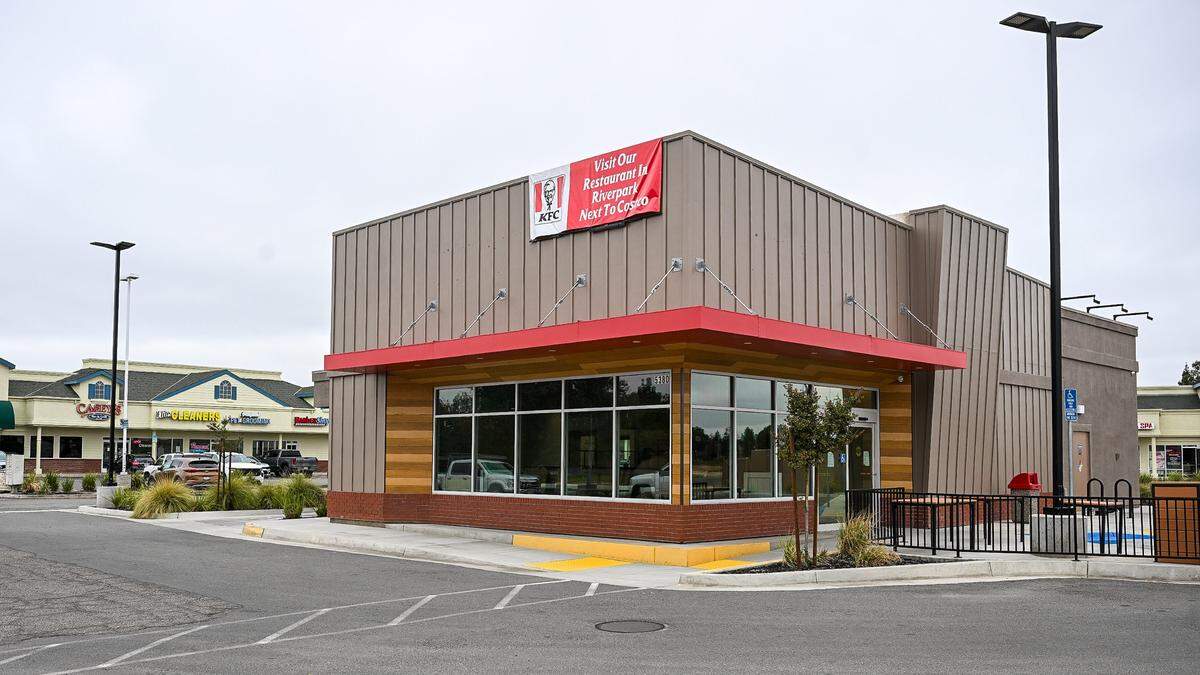 The KFC location at Herndon and Spruce in northwest Fresno has closed. The fast food restaurant still has open locations on west Shaw and in River Park near Costco.