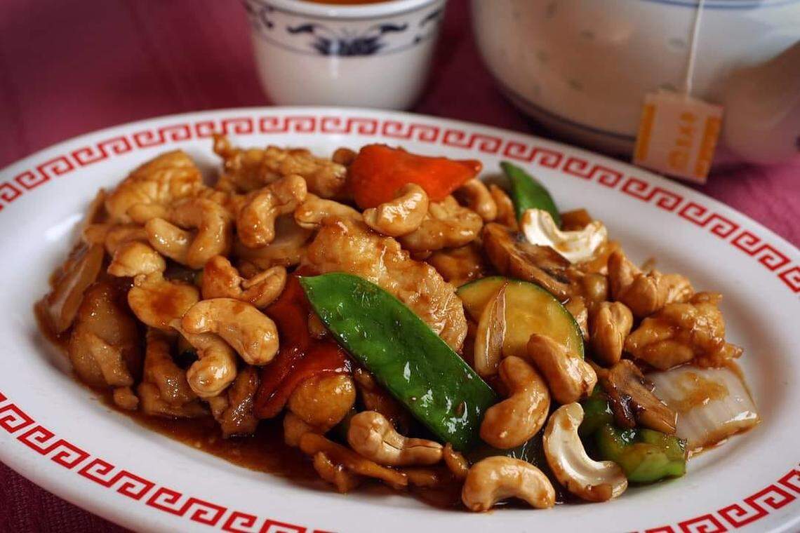 Jimy Wen’s, a Chinese restaurant in northeast Fresno, is temporarily closed as one of the owners recovers from a car accident.