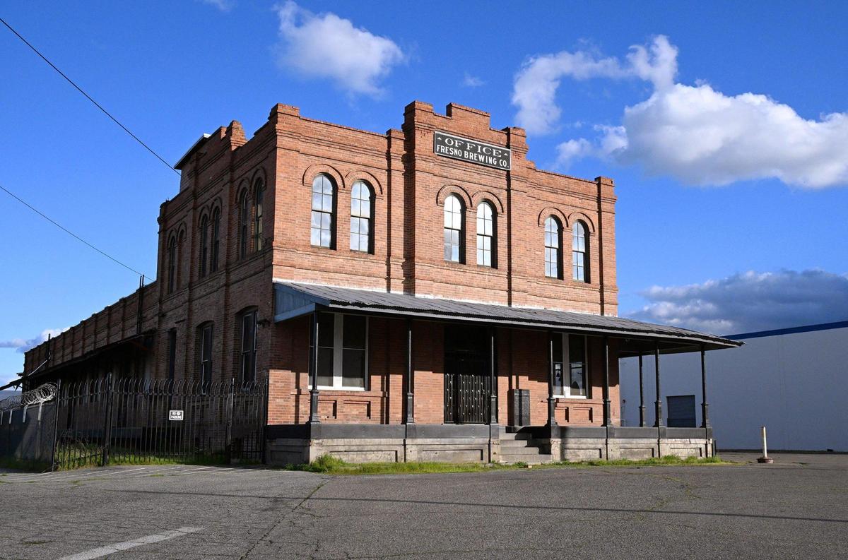 The historic Fresno Brewing Co.’s original 118-year-old brick structure dating from 1907 is seen at 100 M St. in the warehouse district downtown.