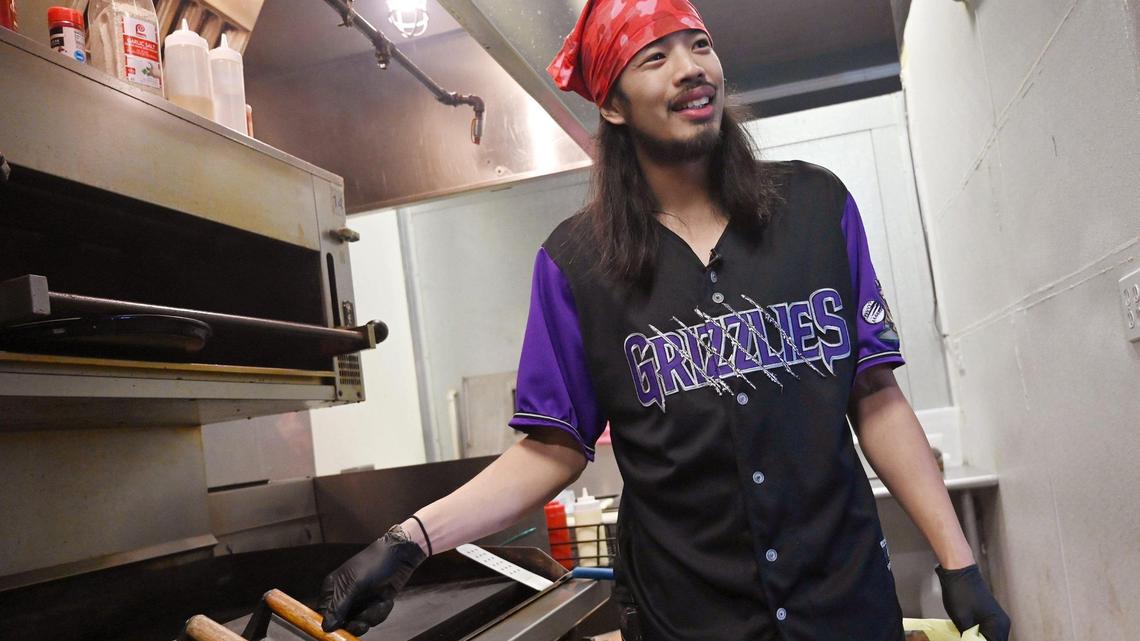 His restaurant just had its best week ever. Now, beloved Fresno chef hospitalized