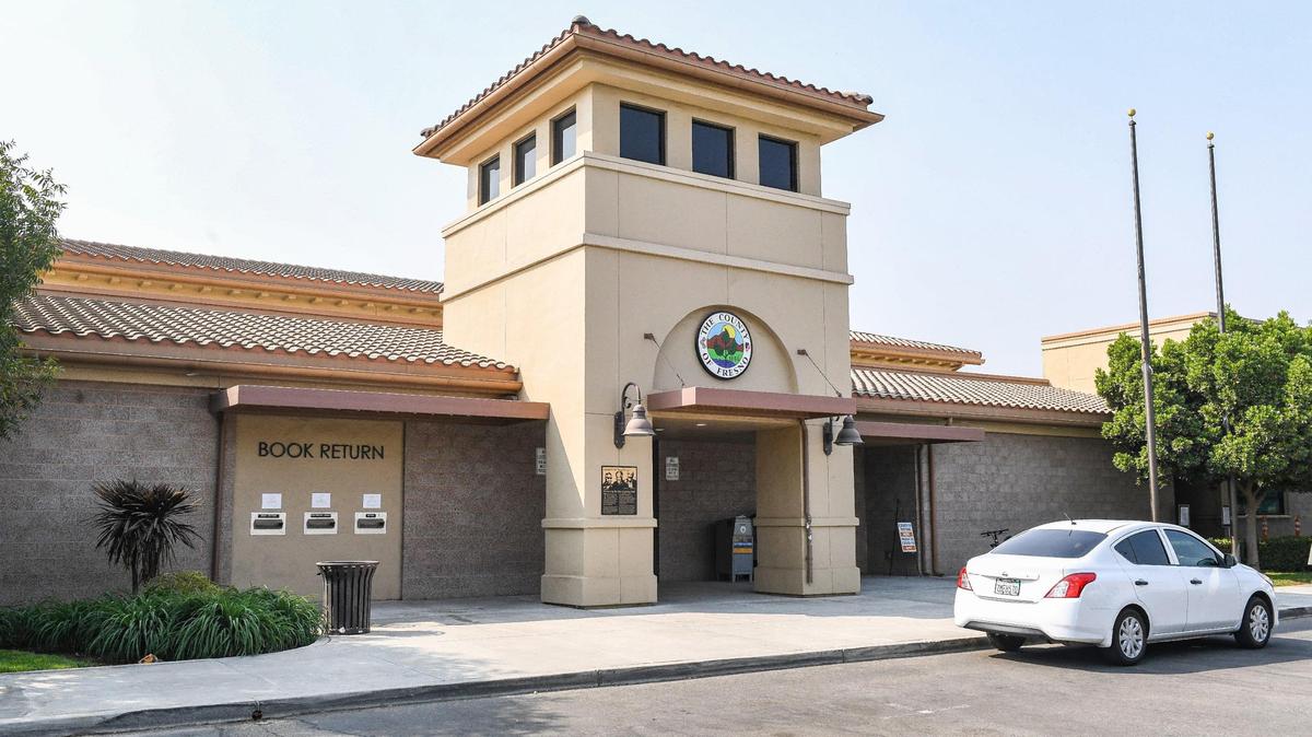 The Department of Social Services building in west Fresno is photographed during a protest by west Fresno residents unhappy with the move of social services to Clovis, on Wednesday, Sept. 15, 2021.