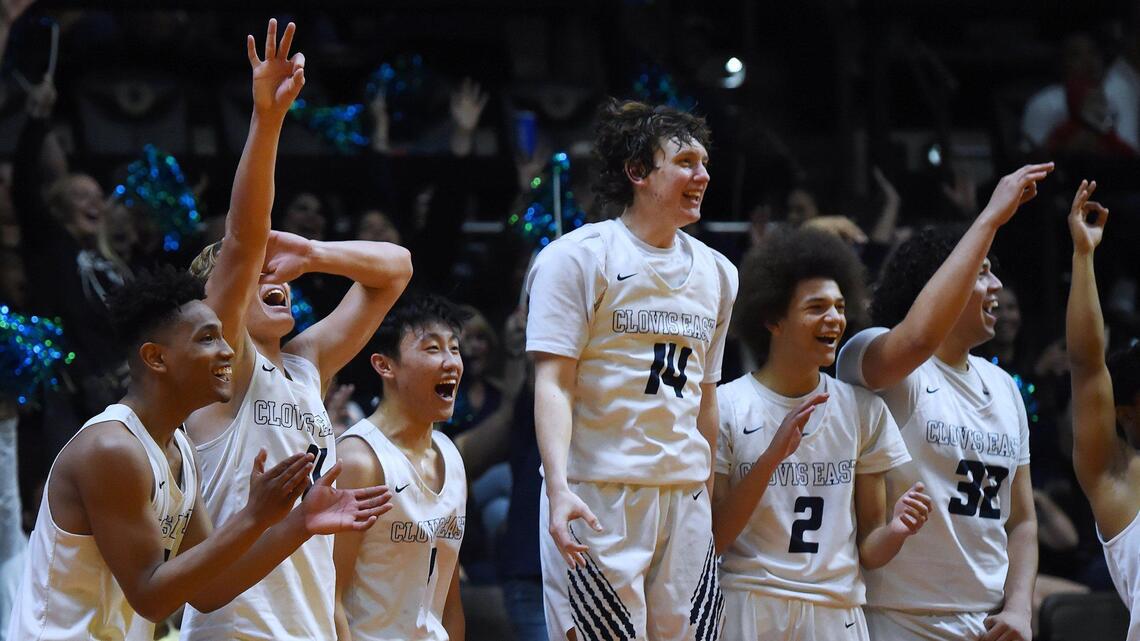 Talk about a hot start. Clovis East runs away from Bullard for section D-I title