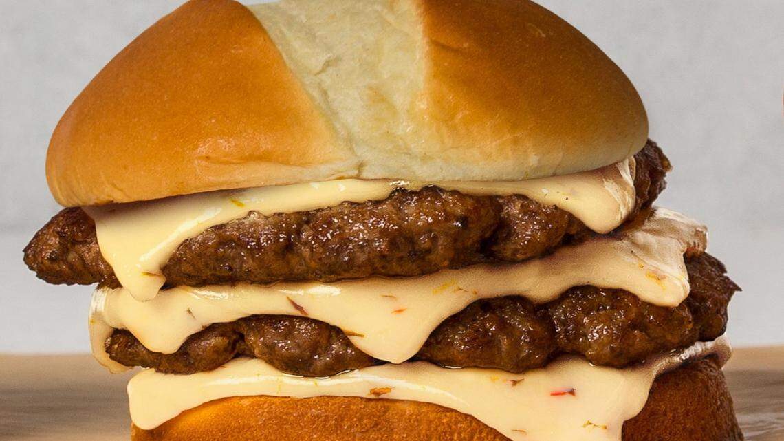 Wayback Burgers has opened its first location in Fresno. The restaurants sold this special “cheeeesy quarantini” burger late last year, a riff on its “cheeeesy burger” that’s regularly on the menu.