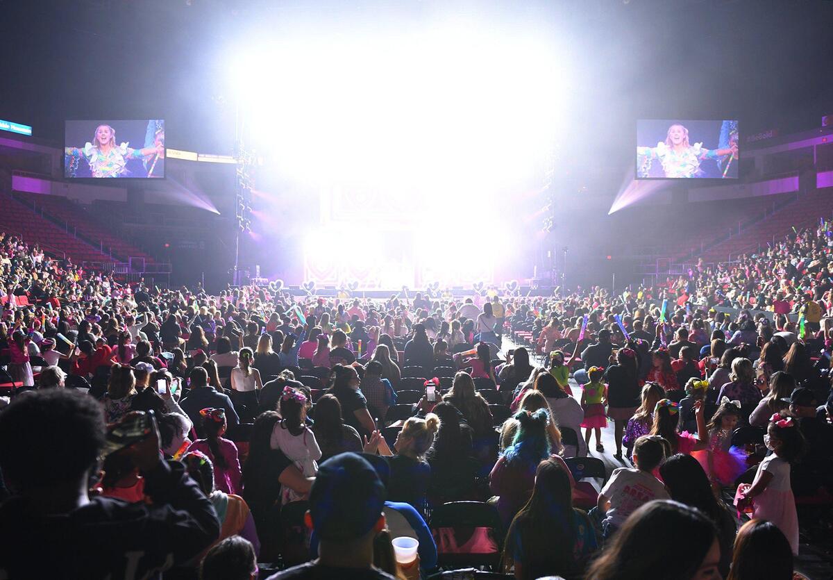 Stage lights flood the arena as Jojo Siwa performs in concert at the Save Mart Center as part of her D.R.E.A.M. The Tour Thursday, Jan. 20, 2022 in Fresno.