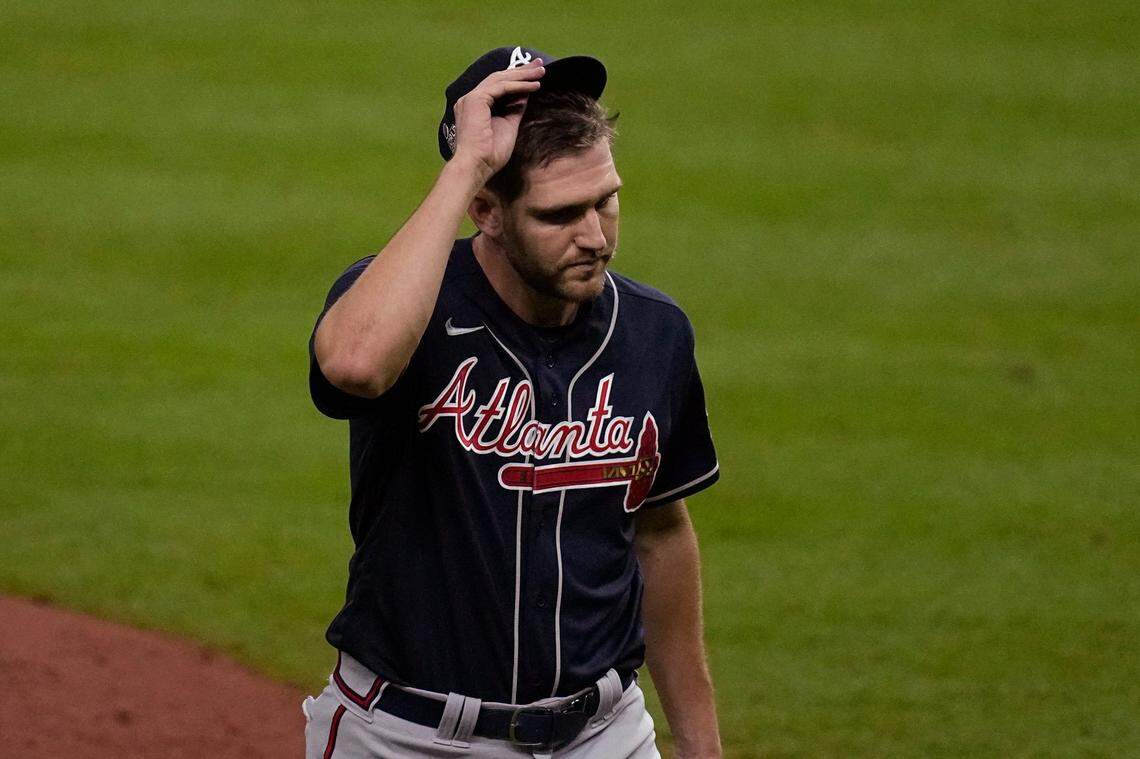 Atlanta Braves relief pitcher Dylan Lee leaves the game during the sixth inning in Game 2 of baseball’s World Series between the Houston Astros and the Atlanta Braves Wednesday, Oct. 27, 2021, in Houston. (AP Photo/Ashley Landis)