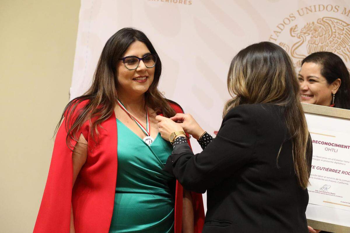 Yammilette Rodríguez&nbsp;honored with 20231 Ohtlí Award from the Consulate of México in Fresno&nbsp;on Dec. 8, 2023.