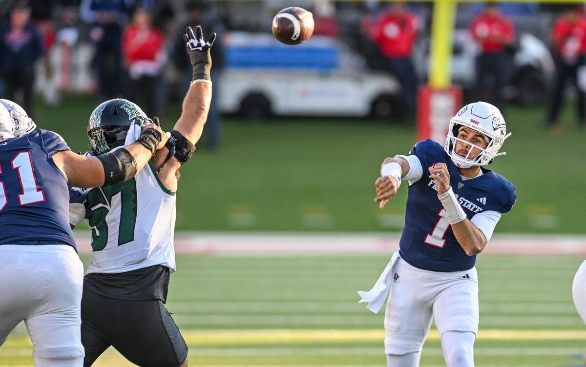 Fresno State quarterback Mikey Keene throws into coverage during their game with Hawaii at Valley Children’s Stadium in Fresno on Saturday, Nov. 2, 2024.
