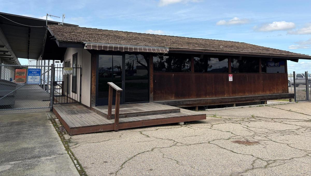 The lobby of the Ak-mak facility on Academy Avenue in Sanger closed several months ago, along with the rest of the factory behind it.
