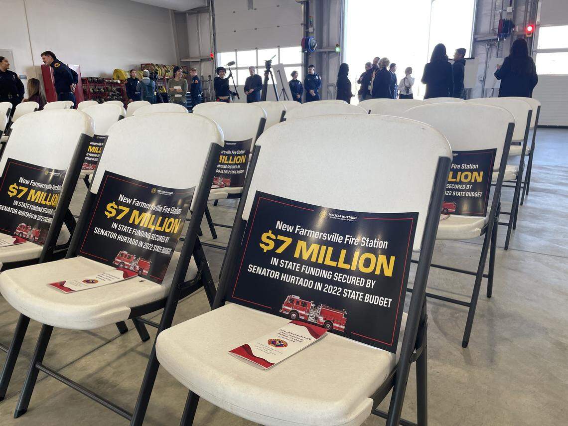 Farmersville inauguró su nueva estación de bomberos de $7 millones el viernes, Jan. 16, reemplazando las instalaciones del departamento de bomberos en el ayuntamiento donde ha estado operando desde finales de la década de 1990.