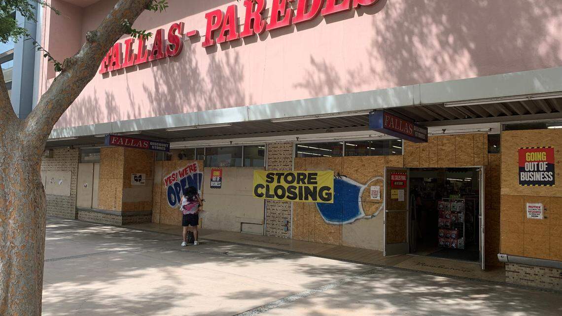 The Fallas Paredes store on Fulton Street in downton Fresno is one of three retail Fallas outlets that will close by July.