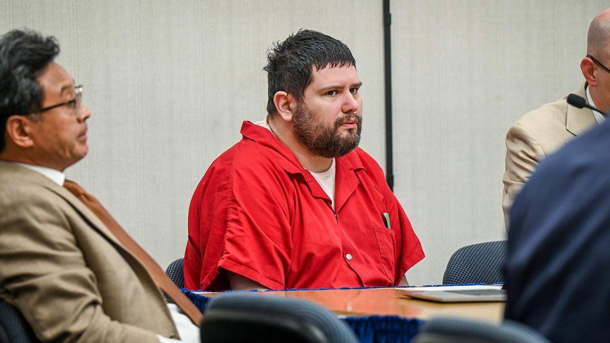 Buford Jonathan King, center, sits in Fresno County Superior Court during his sentencing on Friday, May 8, 2026. King was sentenced to life without the possibility of parole for the deaths of Donnie Lee, 62, Aleksey Shelest, 35, and Alberto Contreras, 51 after pleading guilty to the crimes.