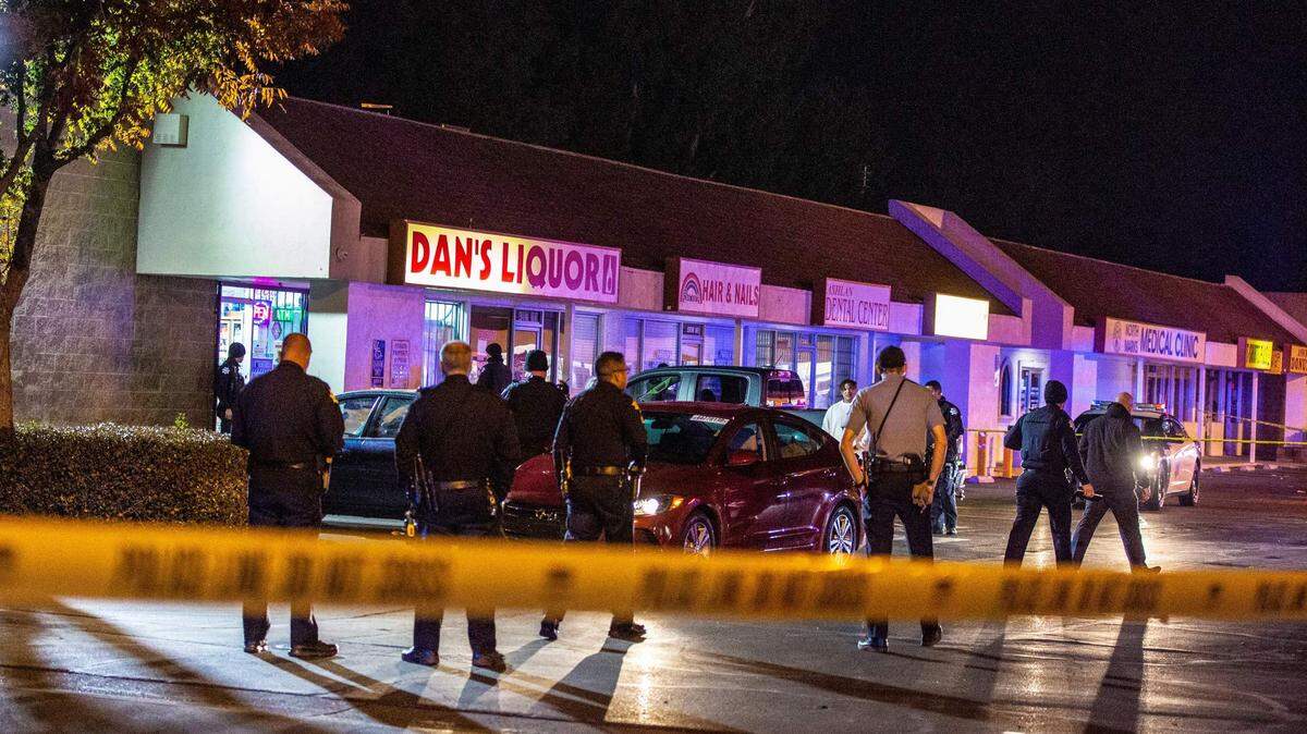 A man died after he was shot twice Thursday night at a parking lot of of Dan’s Liquor store in central Fresno. He was with friends when two men approached the group. 