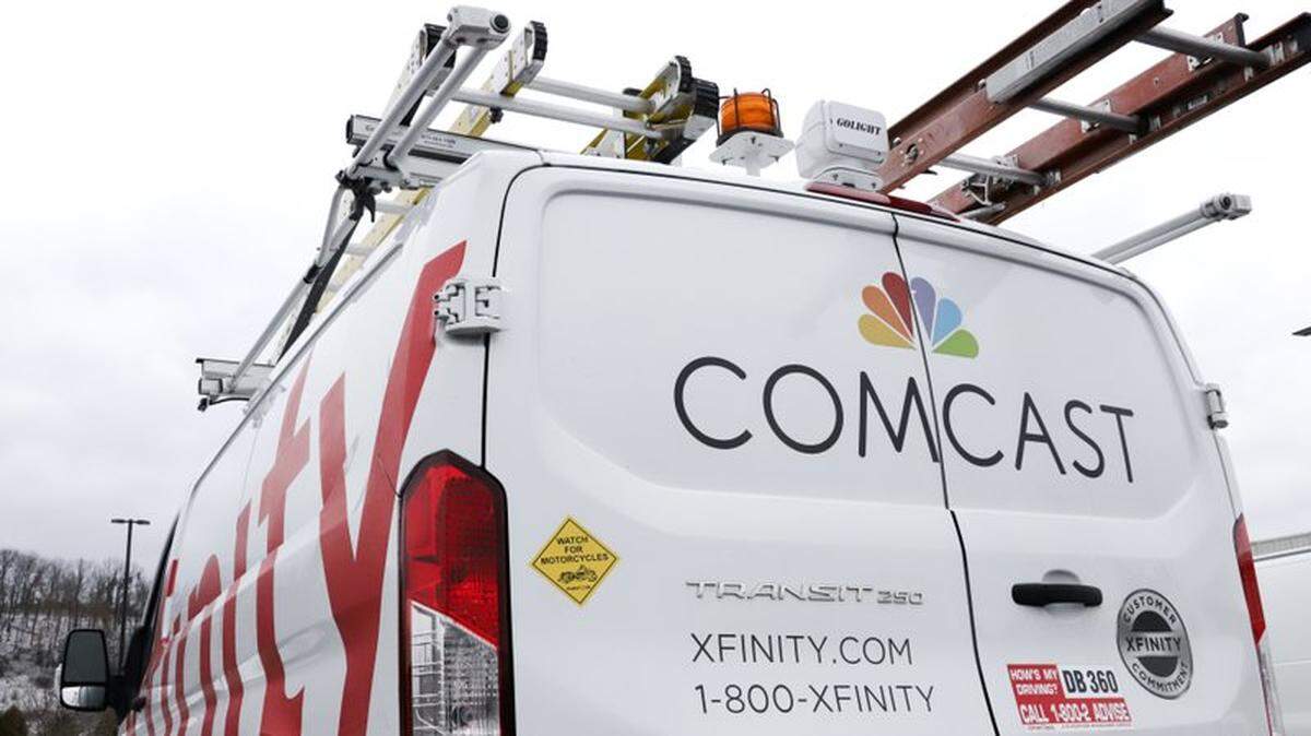 Comcast announced free internet for low-income families starting Monday, March 16, 2010 because of the coronavirus (COVID-19) outbreak.