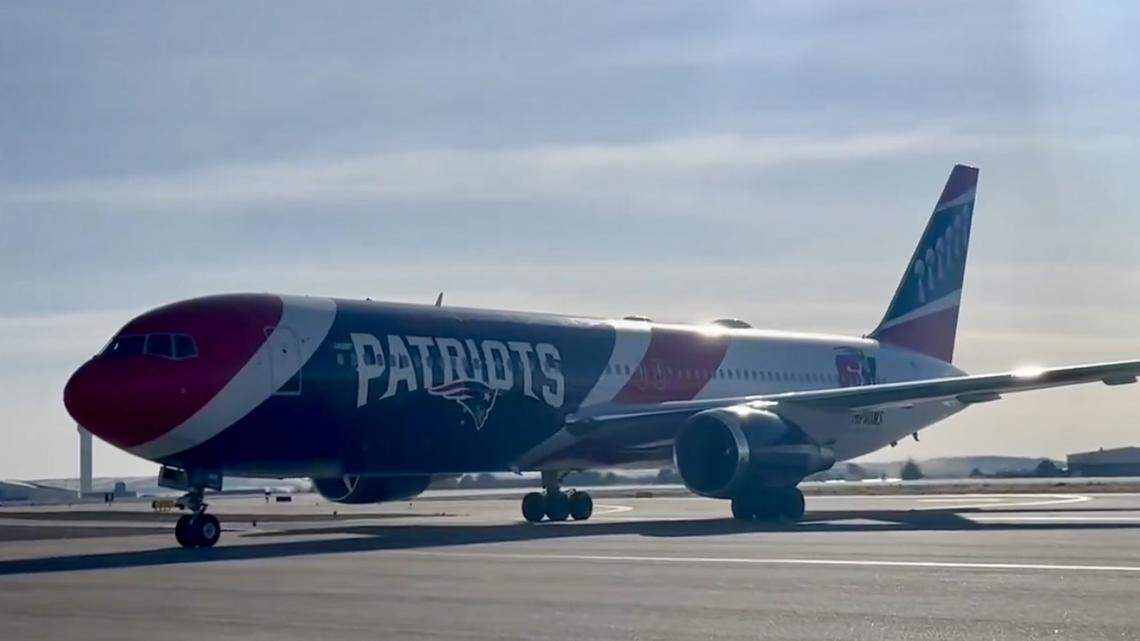 The Fresno State football team landed in Boise on Thursday, Dec. 19, 2024 in a New England Patriots jet.