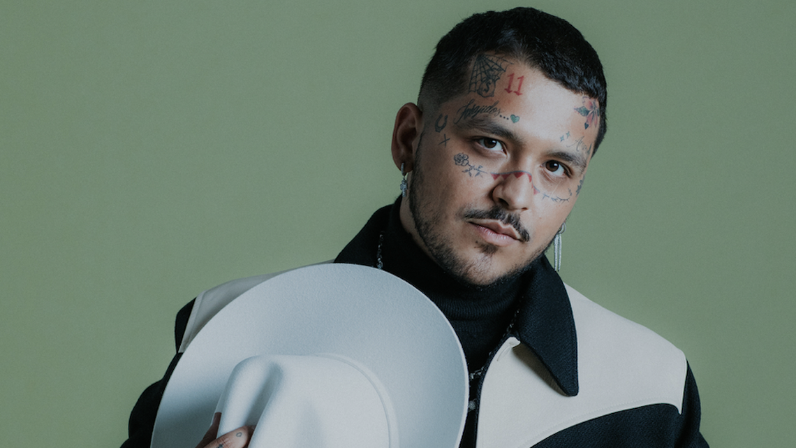 Christian Nodal anuncio esta semana su nueva gira ‘Foraji2 Tour 2023’ por los Estados Unidos ‘Foraji2 Tour 2023’ incluyendo paradas en Fresno, Sacramento y Bakersfield a finales del mes de septiembre.