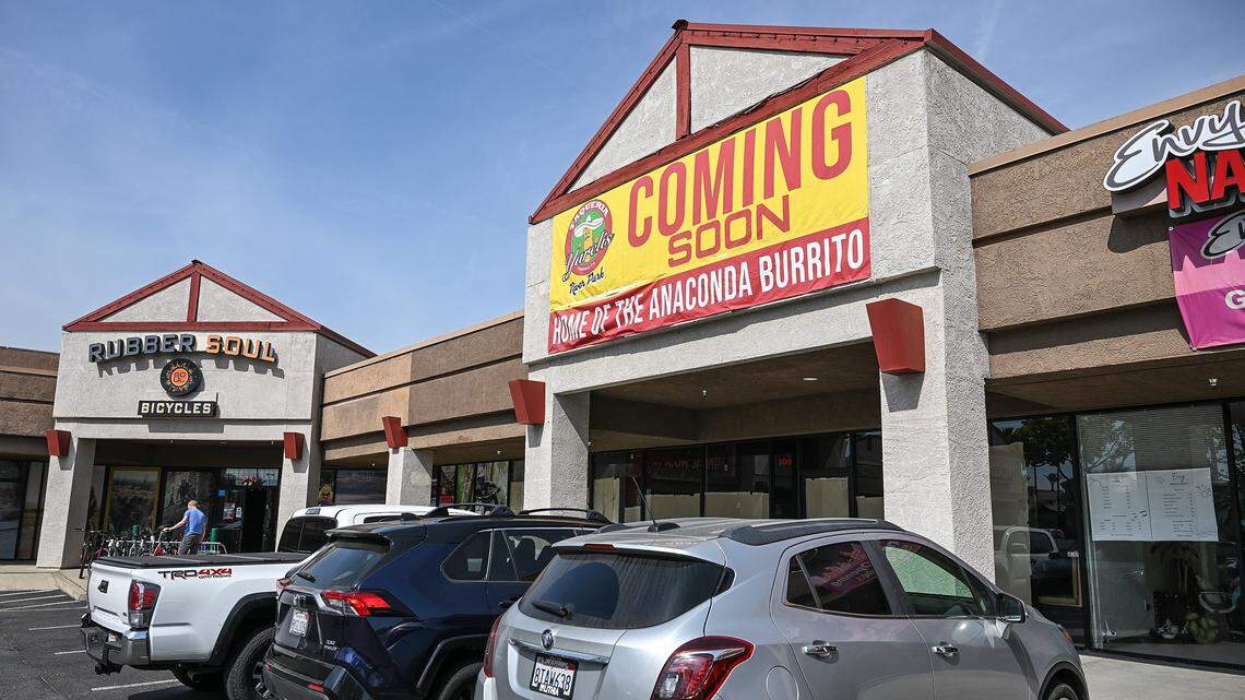 Maker of 3-foot ‘Anaconda burrito’ opening another Mexican restaurant in Fresno