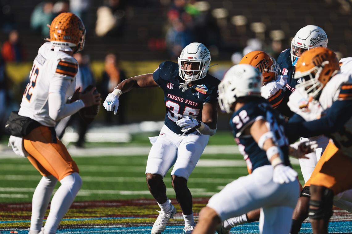 Fresno State linebacker Malachi Langley (35) closes in on UTEP quarterback Gavin Hardison in the Bulldogs’ 31-24 victory over the Miners in the New Mexico Bowl. Langley led the Bulldogs with eight tackles, three solo.