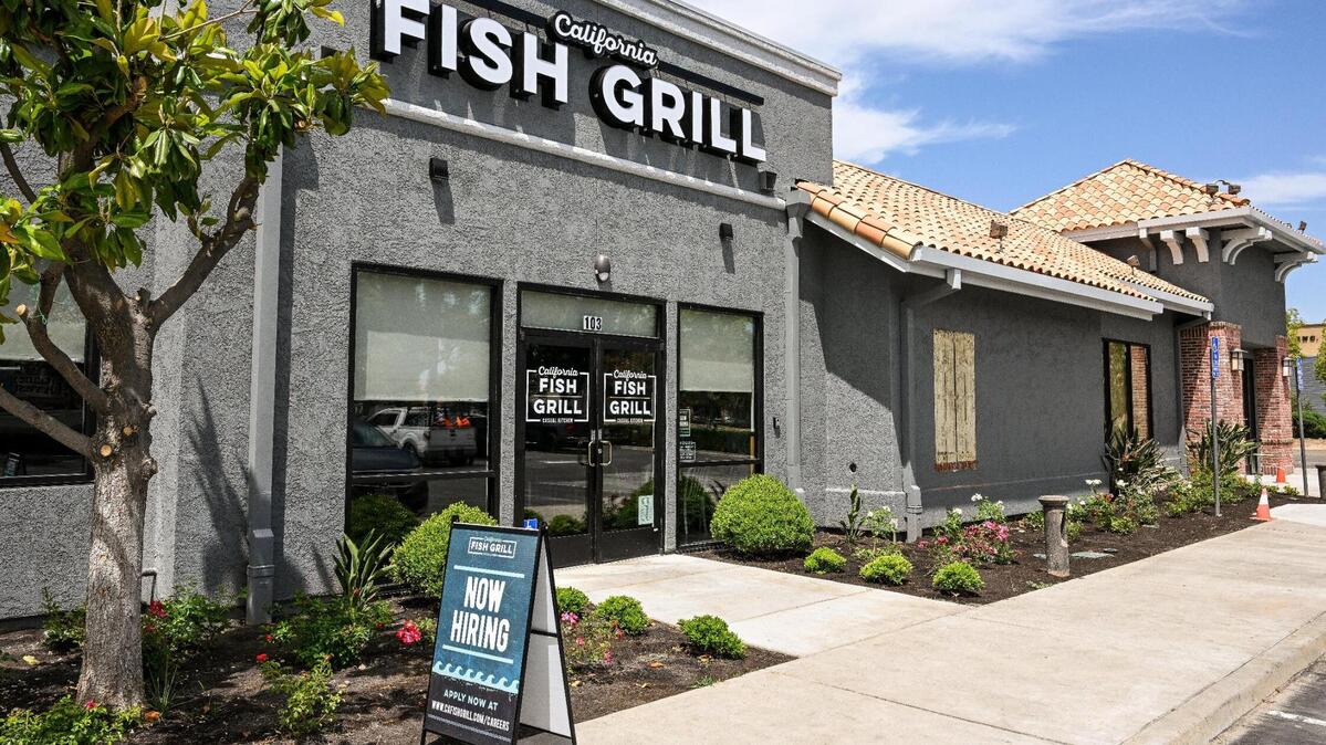 California Fish Grill has moved into the former Marie Callender’s spot on Blackstone Avenue south of Nees in Fresno.