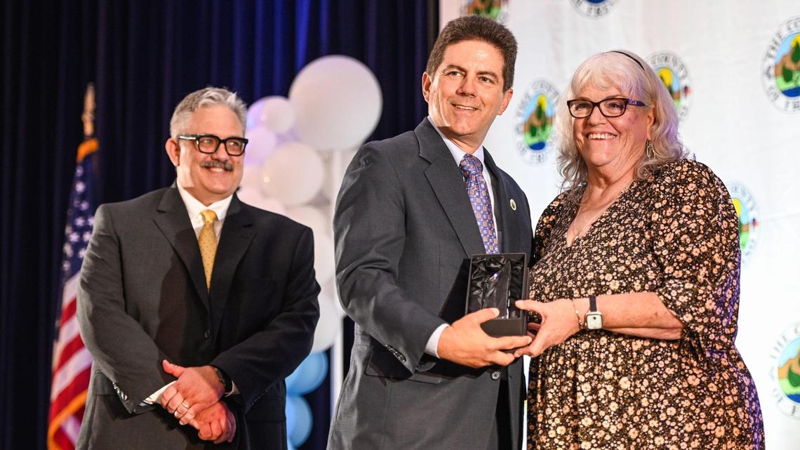 Fresno County Supervisor Brian Pacheco presents the Community Hero Award to Catherine Huerta while announcing the county’s Frontline Hero awards during the annual State of the County luncheon at the Fresno Convention Center’s Valdez Hall on Tuesday, September 27, 2022.