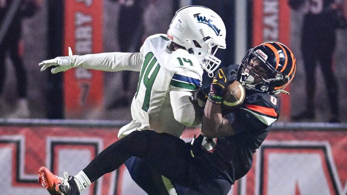 Will storms impact prep football games in Fresno area? Here’s latest forecast