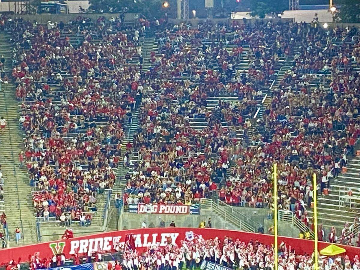 A student section record crow of approximately 6,500 filled the Fresno State the southeast corner of Valley Children’s Stadium on Saturday night when Fresno State beat Kent State 53-10 to stay undefeated on the season at 4-0.