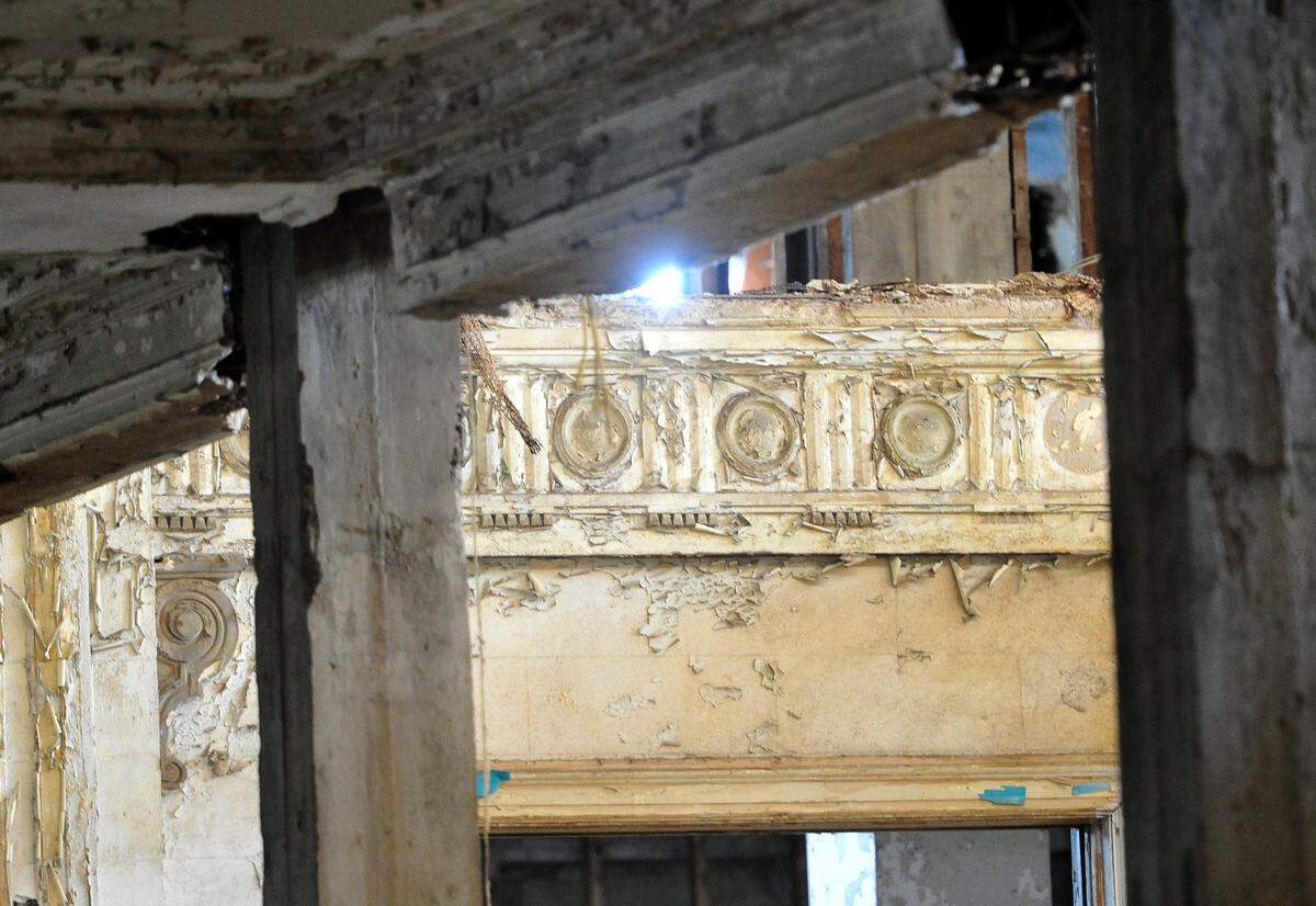 Traces of Hotel Fresno's past elegance can still be seen in the cavernous lobby.