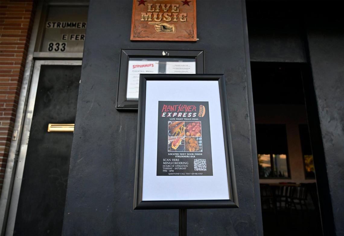 Plant Slayer has opened a new location within Strummer’s in the Tower District. Plant Slayer Express offers late night food including a large selection of vegan hot dogs for late-night eaters.