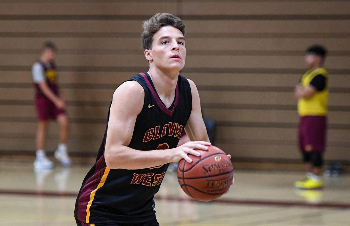 Clovis West’s Cole Anderson practices in the Golden Eagles gym on Thursday, July 1, 2021. Anderson is The Bee’s boys basketball Player of the Year. He will be attending UC Santa Barbara and hopes to someday make it into the pros.