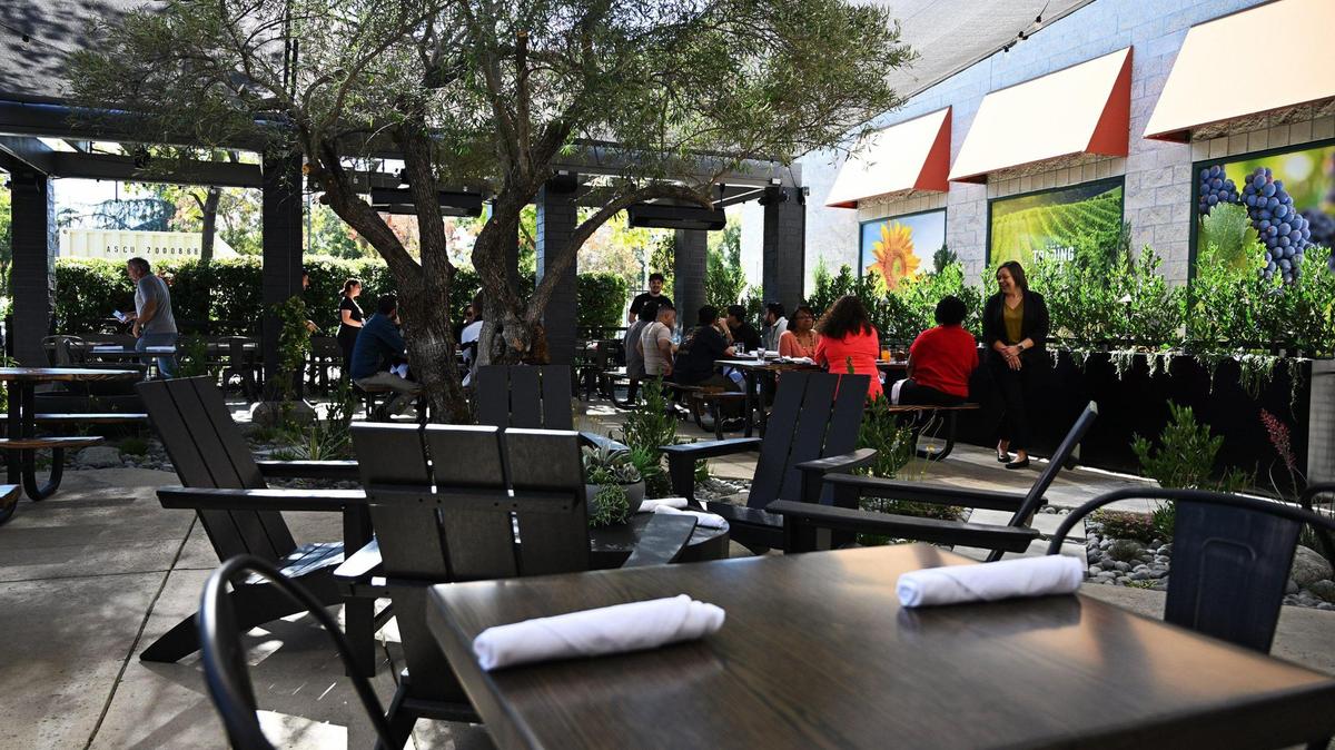 Eureka! is opening a new location in The Trading Post at Herndon and Clovis avenues featuring a large back patio and a grand opening scheduled for Monday, Oct. 30.