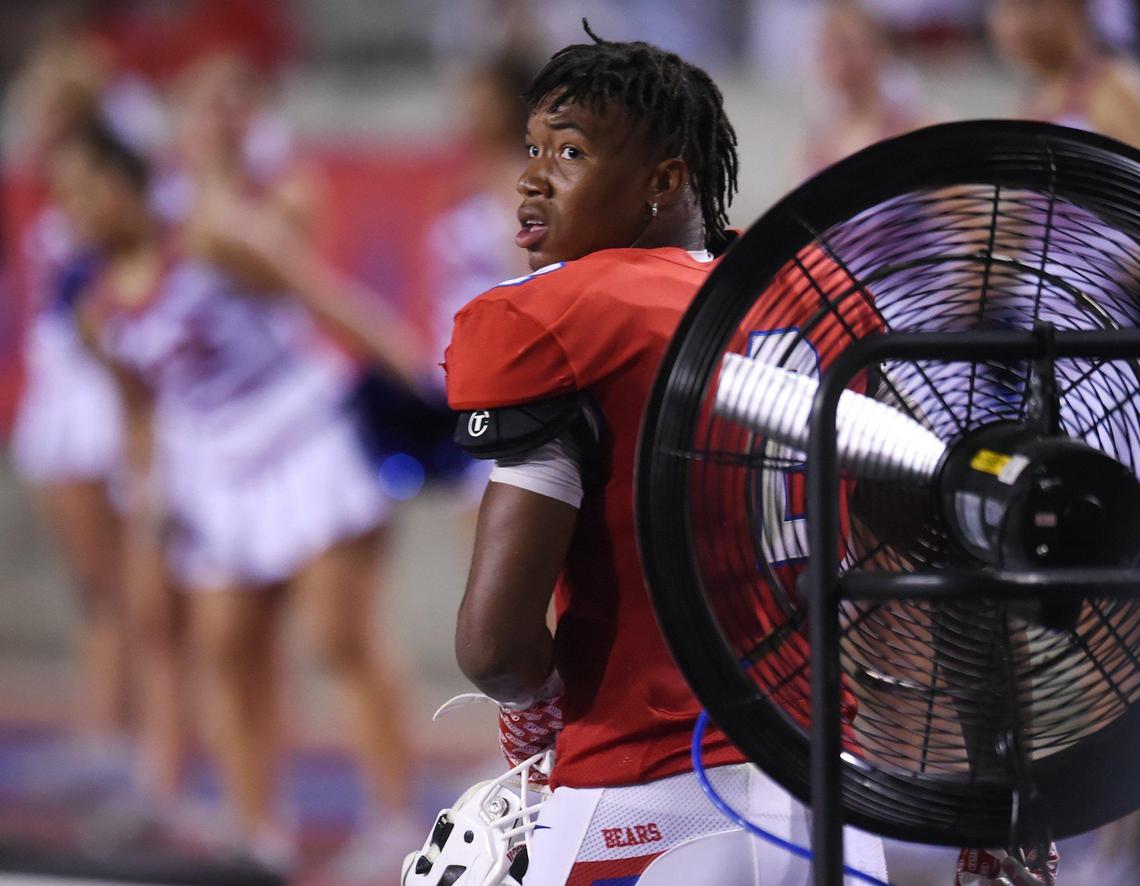 Buchanan’s Kendall Milton watches Buchanan’s missed filed goal attempt as Narbonne led 12-7 in an ESPNU-televised matchup at Veteran’s Memorial Stadium Saturday, Aug. 24, 2019 in Clovis.