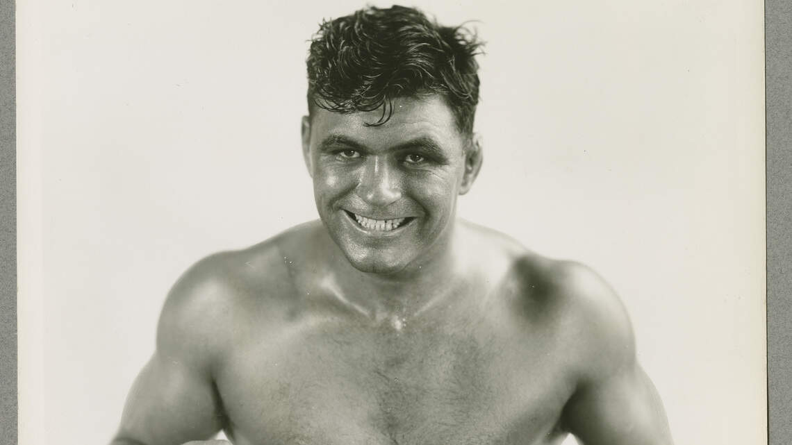 When the world wrestling champ came to Fresno — and competed after horrific crash