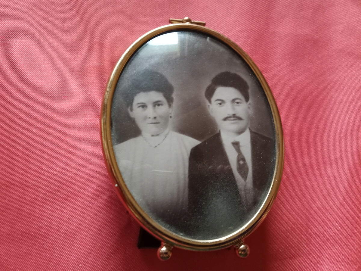 Azniv and Kerop Boyajian, the parents of Lucille Lynch.