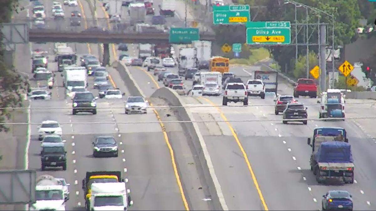 An image from a Caltrans camera shows traffic flowing on Highway 99 as seen looking south from Clinton Avenue on Tuesday, April 18, 2023. Caltrans is planning a major rehabilitation of the freeway pavement between Clinton Avenue and El Dorado Street, about three miles to the south. Work is expected to start in late 2024 and continue into 2029.