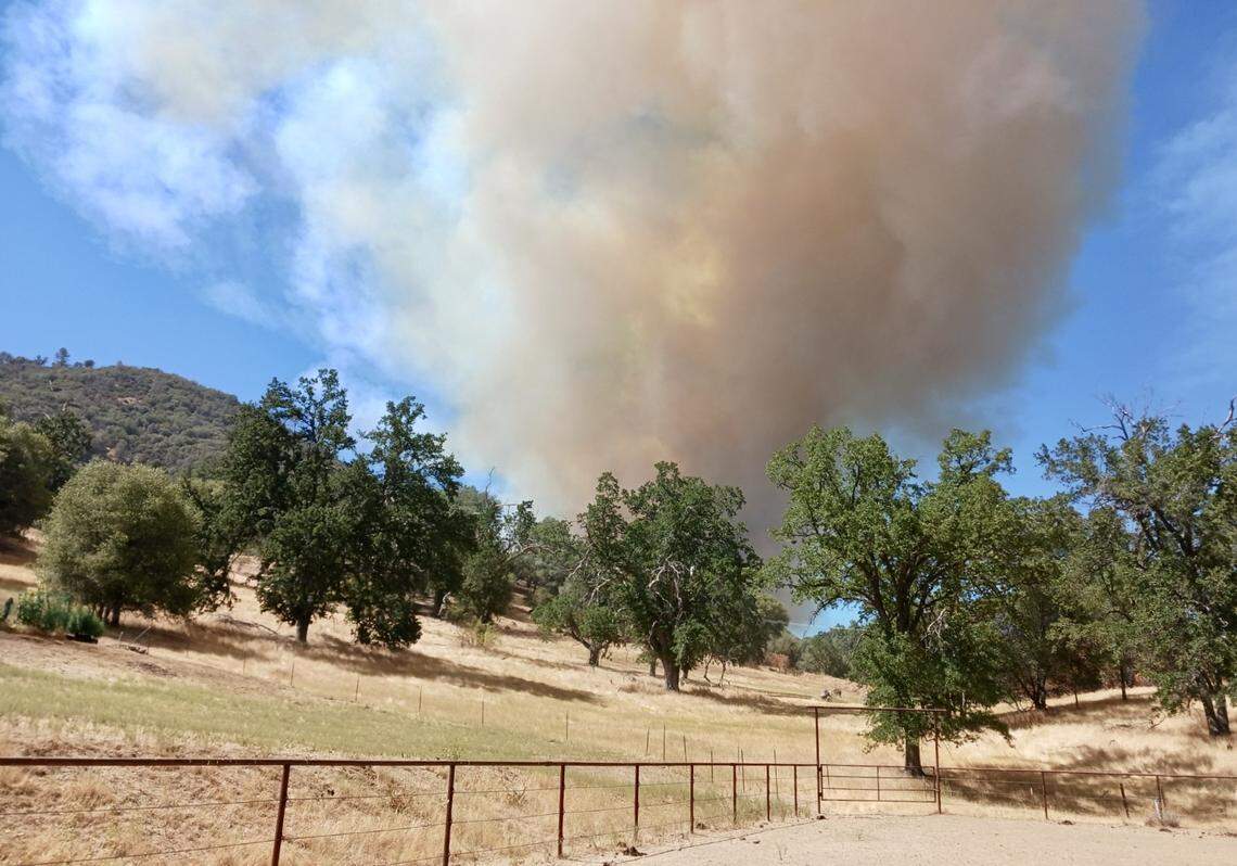 The Oak Fire headed toward the Rocking Lazy DJ Bar Ranch off Triangle Road, east of Mariposa, shortly after the wildfire ignited on July 22, 2022.
