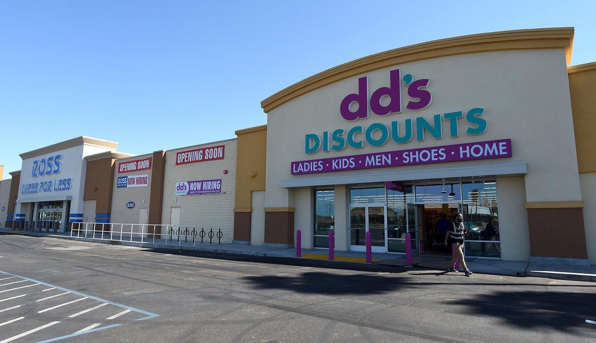 The new dd’s DISCOUNTS, along with Ross Dress For Less, left, is open in the remodeled former Sears at Manchester Center, Sept. 13, 2021.