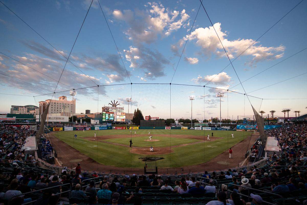 The Fresno Grizzlies played before a sellout crowd on Fourth of July with an announced 10,877 packing Chukchansi Park. The Grizzlies finished the season averaging 2,928 at home, which included 18 games that were limited to 33 % capacity because of COVID-19 safety protocol restrictions.