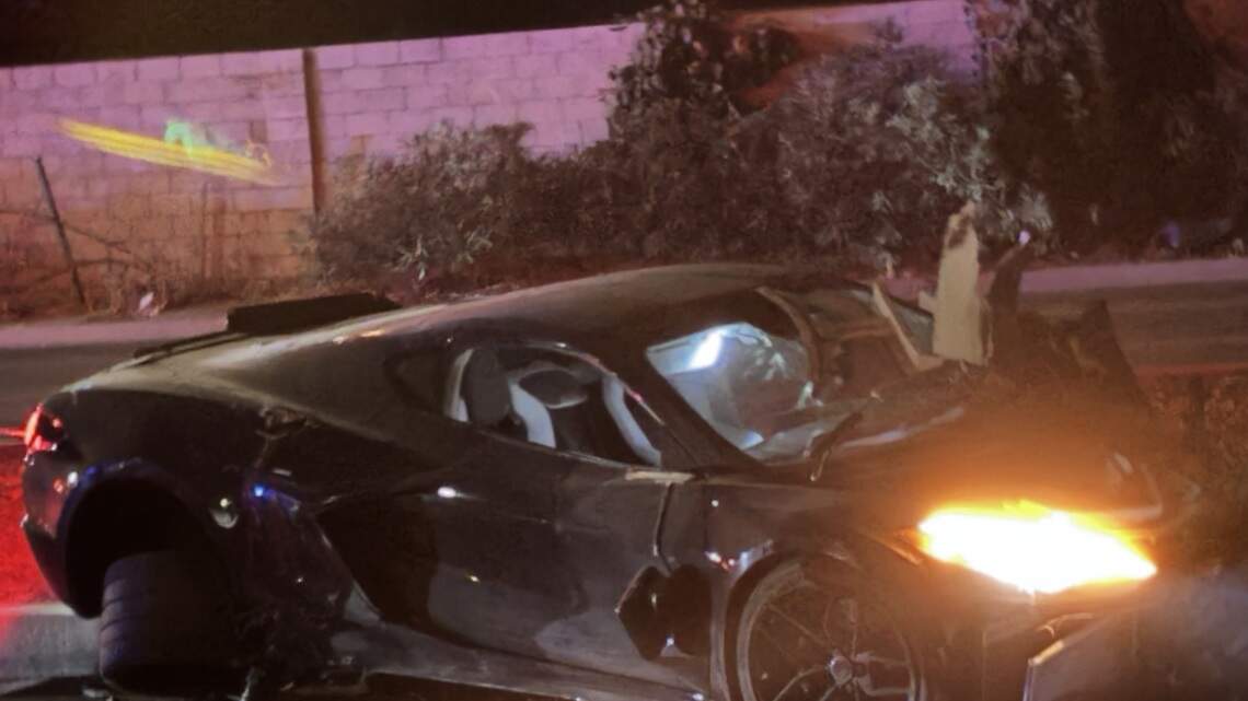 Two injured in suspected DUI crash at Herndon/Van Ness in Fresno, police say