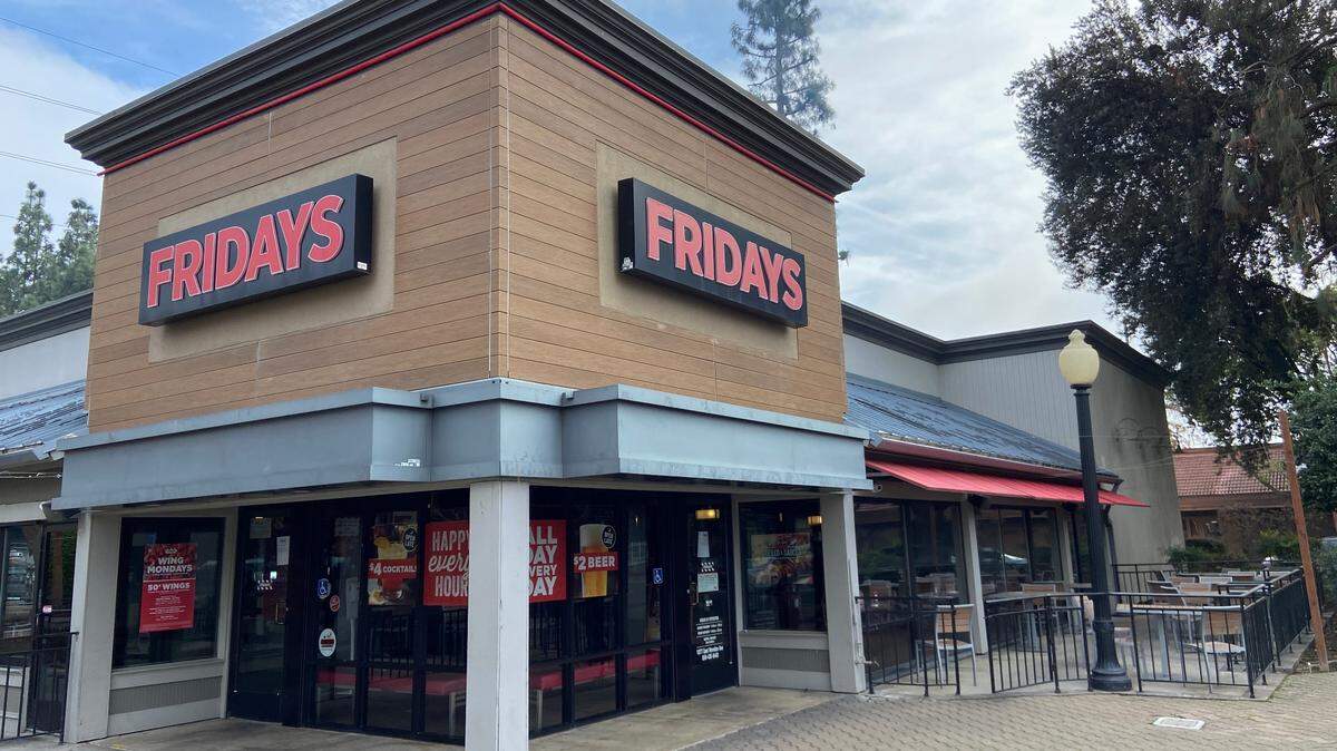 The TGI Fridays in Fresno has closed.