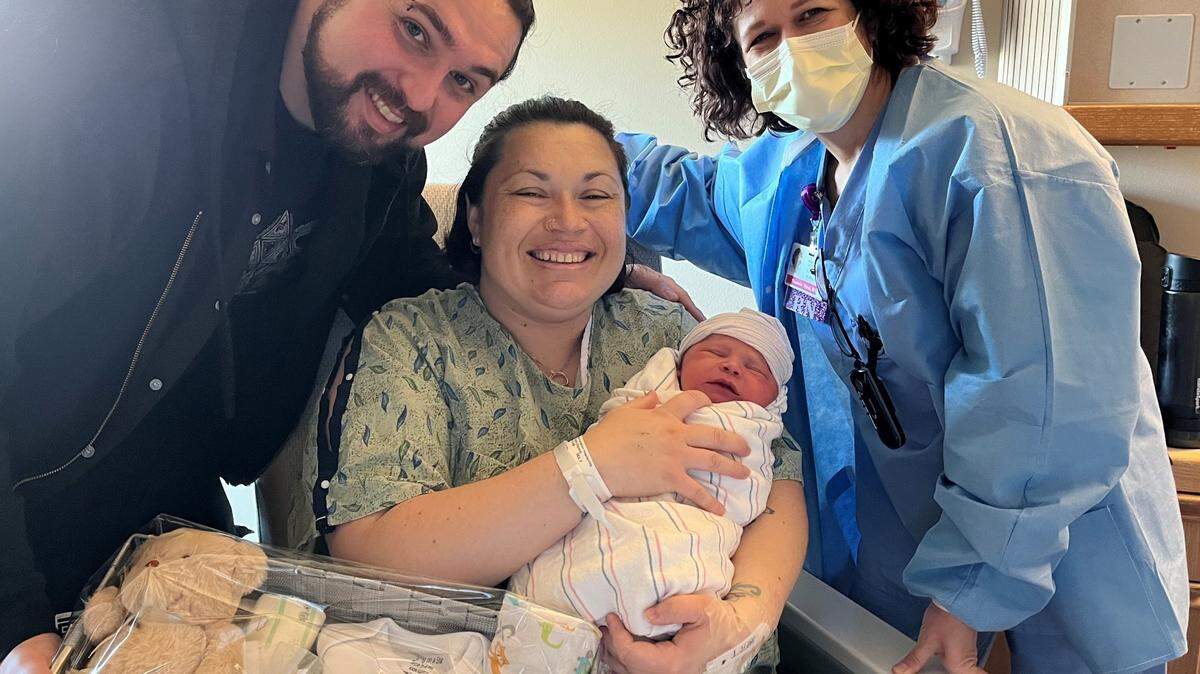 Ashey Gray Flores was born at 12:18 a.m. at Kaiser Permanente on Jan. 1. Pictured are mom, Kayana Flores; dad, Justin Flores; baby Asher Gray Flores; and RN, Nicolette Perez.