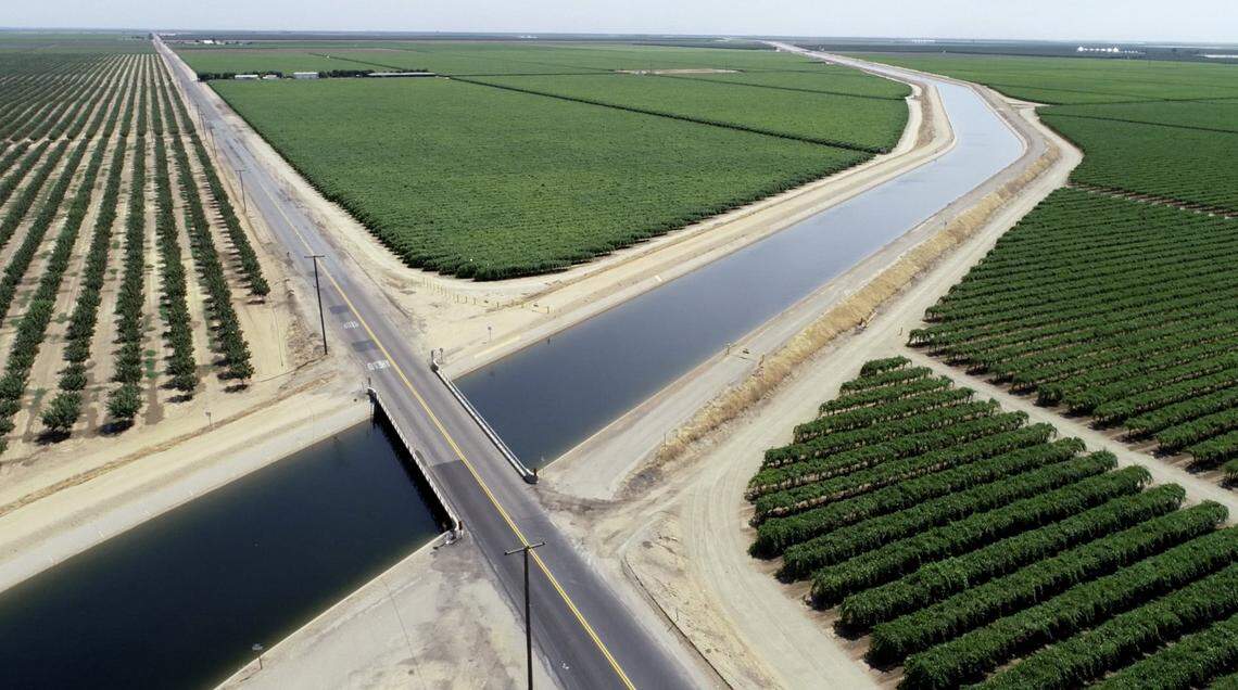 The Friant-Kern Canal in the San Joaquin Valley is sinking as parts of the San Joaquin Valley floor collapse because of subsidence, the result of excessive groundwater pumping during the drought. Bridges in this area of the canal, near Terra Bella, used to be 12 feet above the water’s surface, but fell to just one foot.