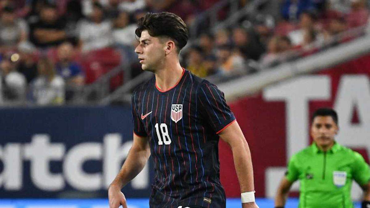 El defensa Max Arfsten, que disputó 16 de los 18 partidos de Estados Unidos en 2025, ha sido incluido en la lista de 26 jugadores de la selección estadounidense para el Mundial de este verano.