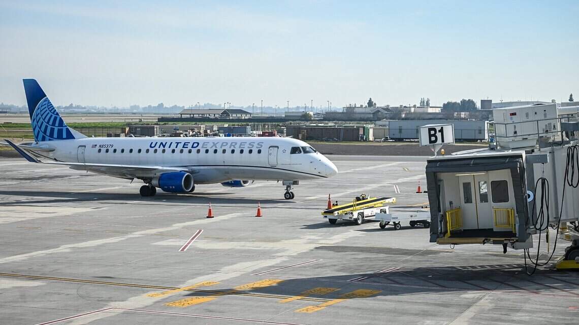 ICE detains man at Fresno airport. City says it didn’t assist, but required to give access