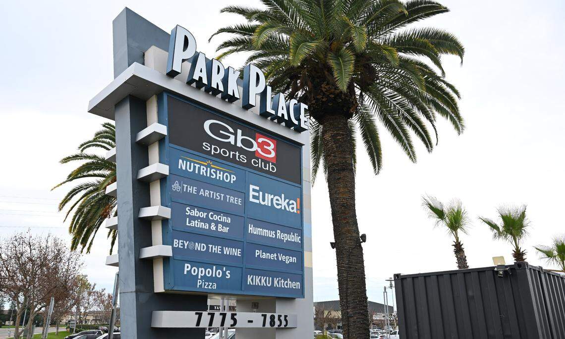 Fresh Monkee and Wickersham Company are two of the newest tenants at the Park Place shopping center located at Palm and Nees avenues in Fresno. Fresh Monkee offers healthy shakes and smoothies while Wickersham offers fine Rolex watches and more. Photographed Tuesday, Dec. 30, 2025 in Fresno. 