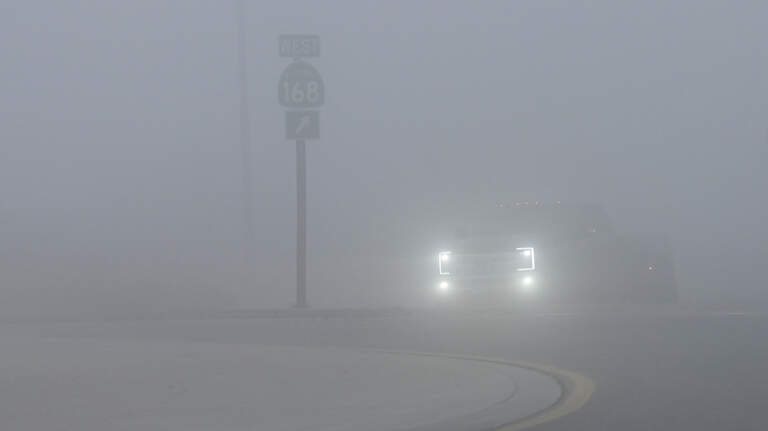 Dense fog is causing crashes, delaying schools in Fresno. Here’s when it will end