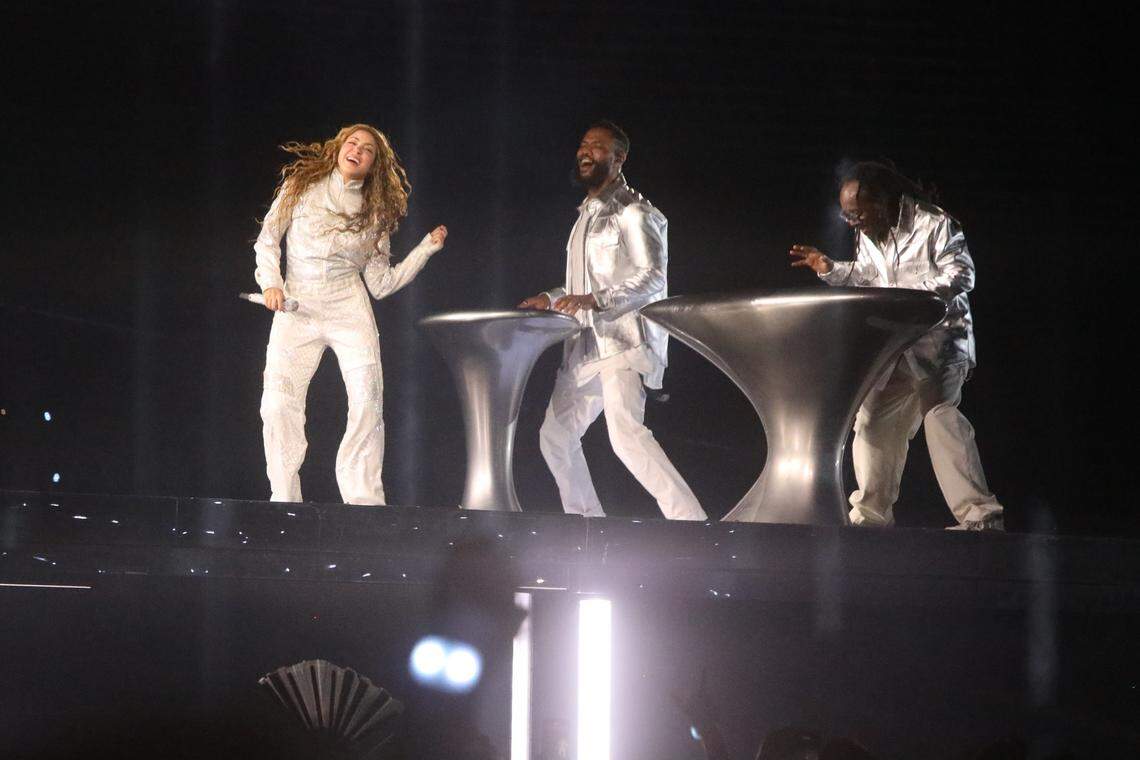 Shakira se presenta durante su concierto agotado Las Mujeres Ya No Lloran World Tour en el Valley Children’s Stadium, el 7 de agosto de 2025 en Fresno.